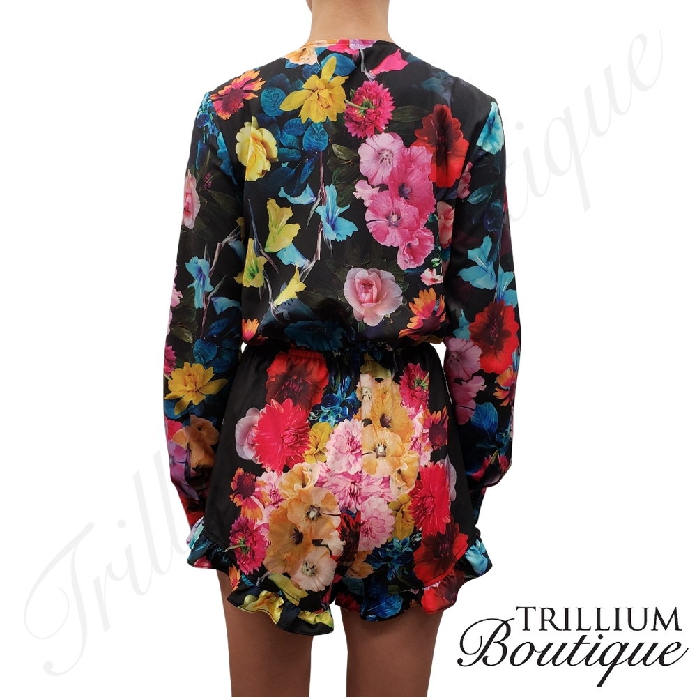 BEBE Women's Floral Colorful Vibrant Tie Front Romper XS/TP EUC Spring Summer - Picture 5 of 11